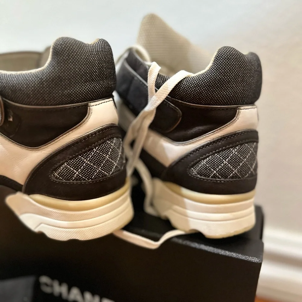 100%AUTHENTIC CHANEL Sneakers sz 36.5 - Picture 3 of 8